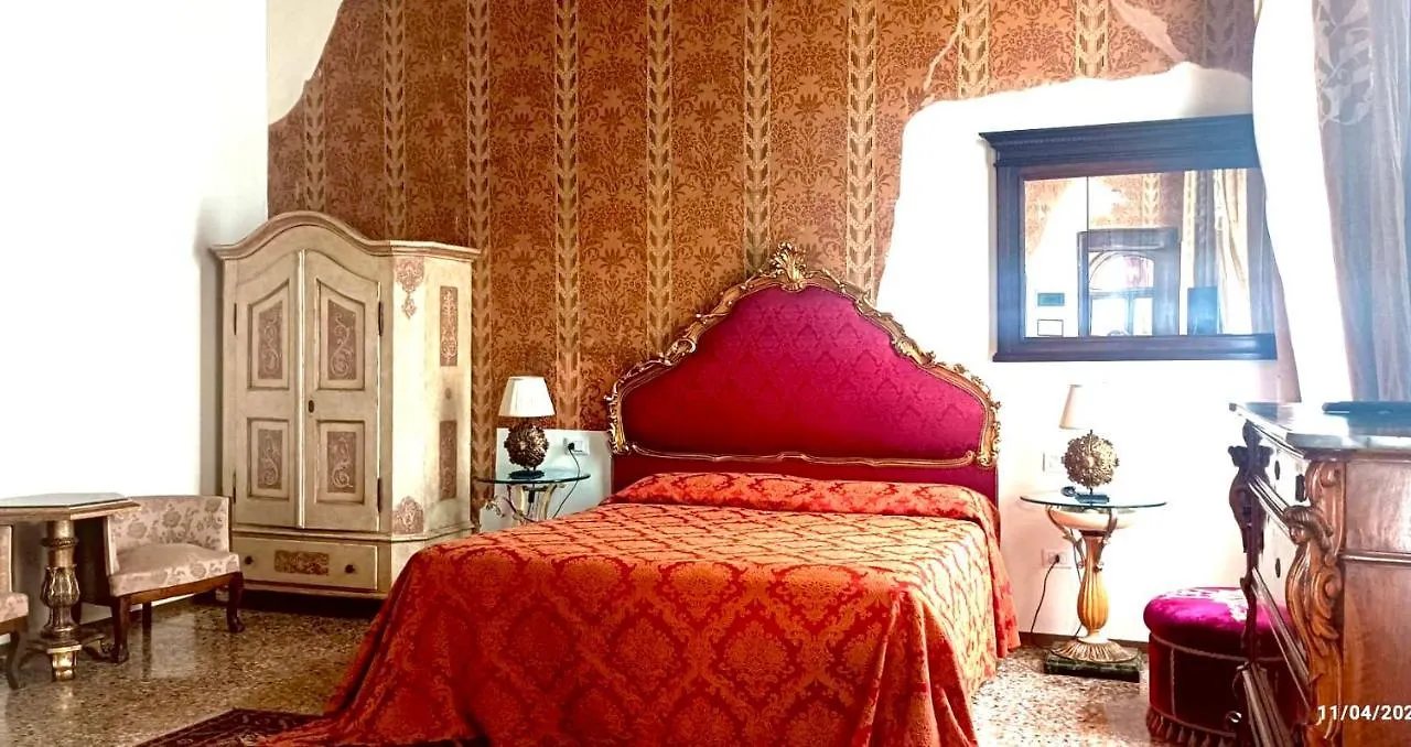 Dama Bianca Bed & Breakfast Venice Italy